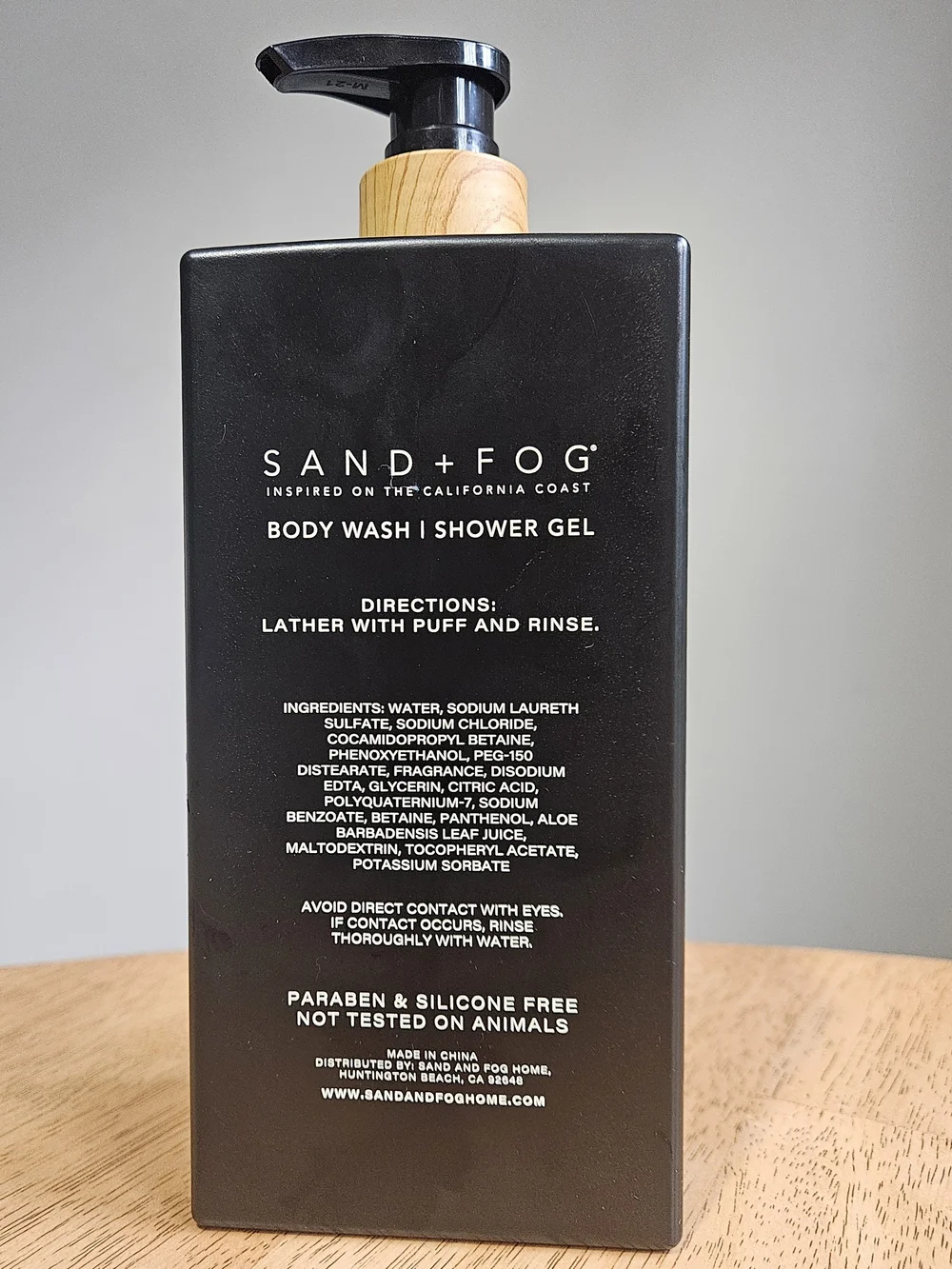 Sand And Fog Teakwood Body Wash With Aloe. 32floz